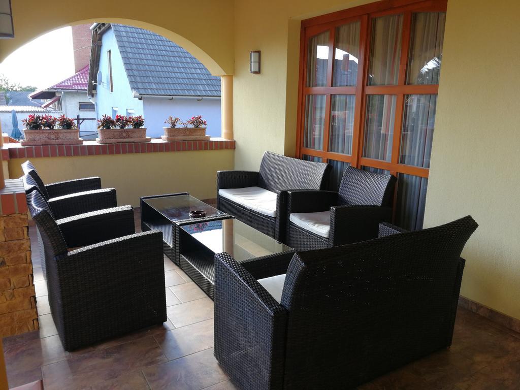 Vitis Vendeghaz Hotel Becsehely Exterior foto