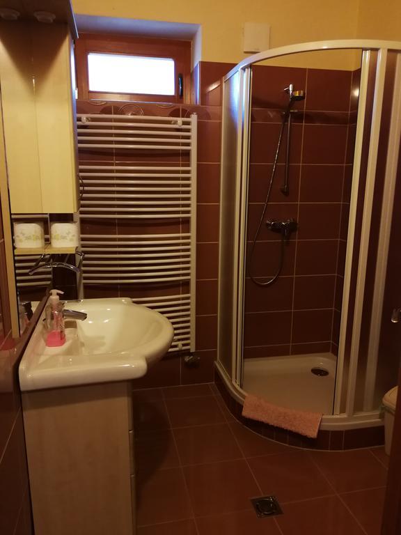 Vitis Vendeghaz Hotel Becsehely Exterior foto